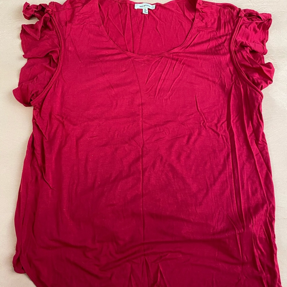 Max Studio Red top with ruffled sleeves